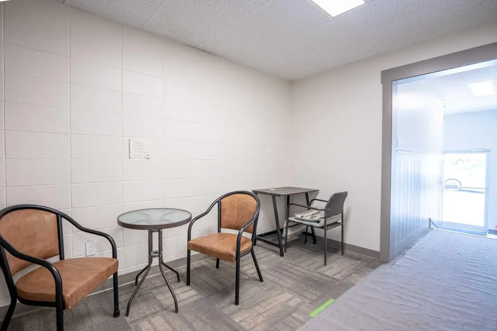 4940 49 Street Rocky Mountain House AB T4T 1B6