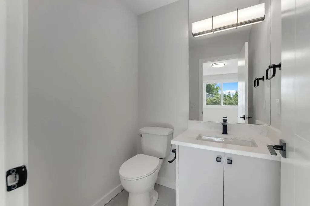 8059 Huntington Street NE Calgary AB T2K 5B8