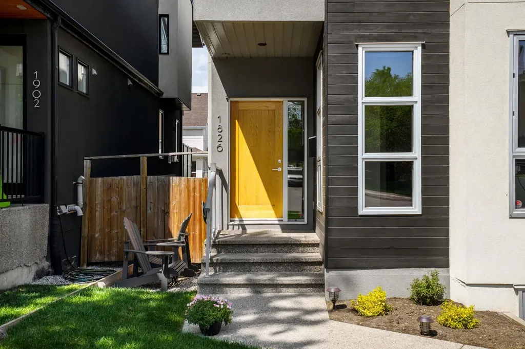 1826 37 Avenue SW Calgary AB T3E 3A3