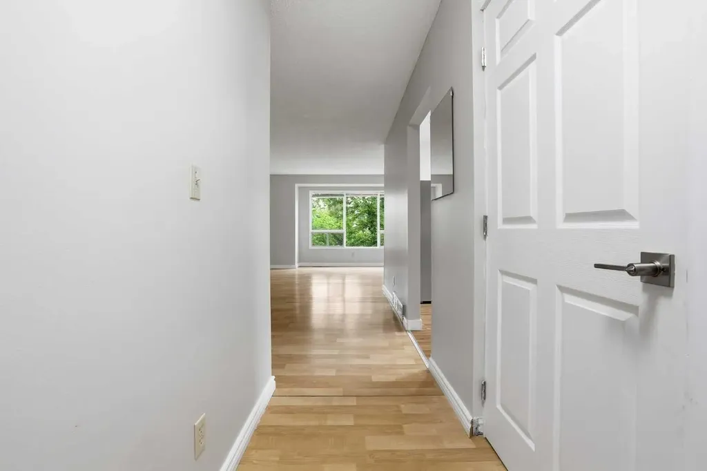 84 Ranchero Rise NW Calgary AB T3G 1E2