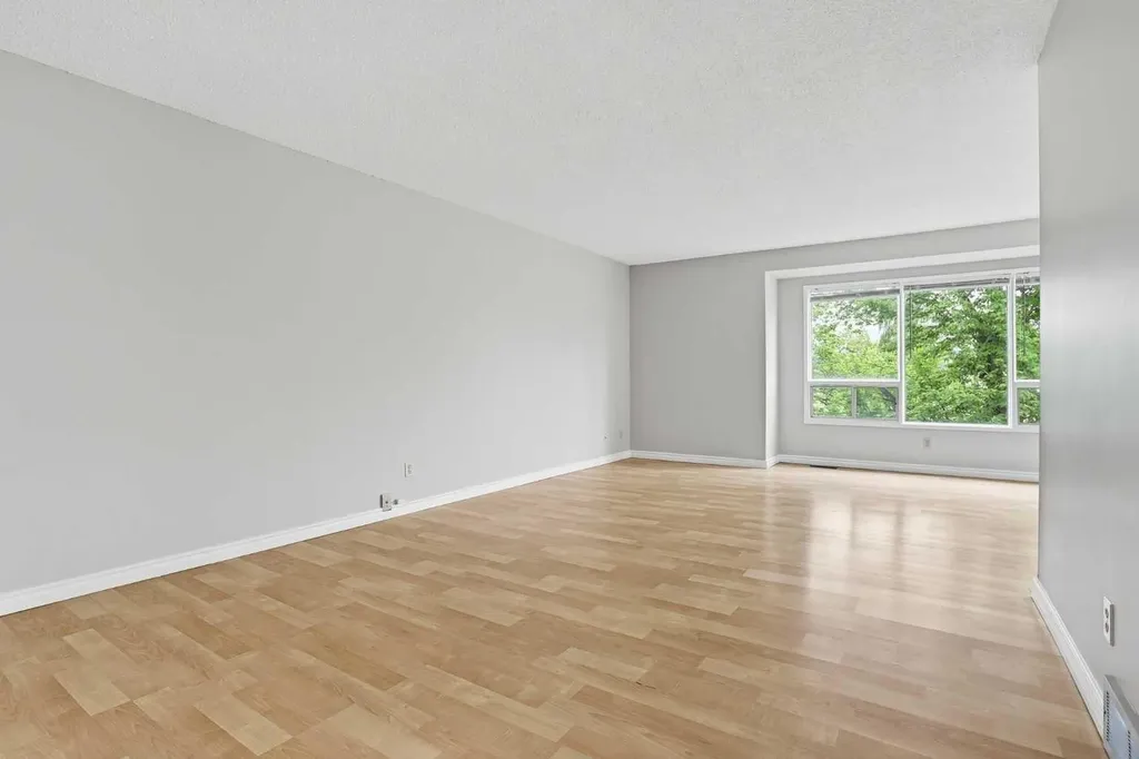 84 Ranchero Rise NW Calgary AB T3G 1E2