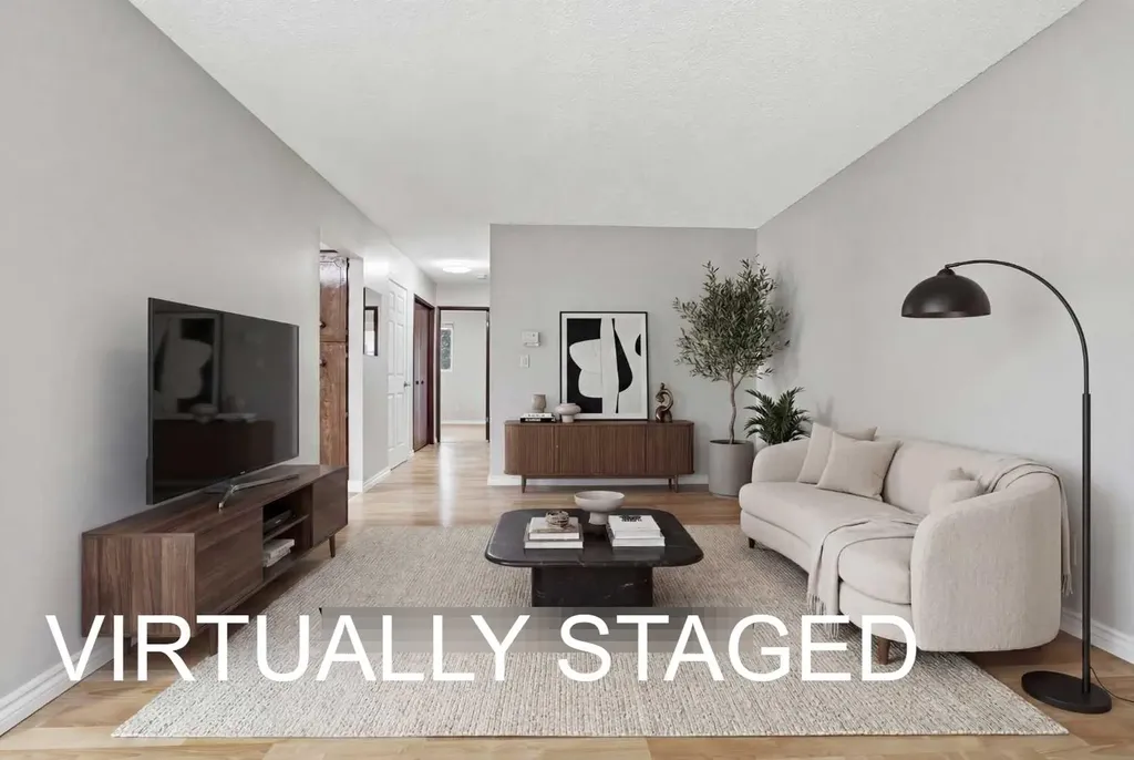 84 Ranchero Rise NW Calgary AB T3G 1E2