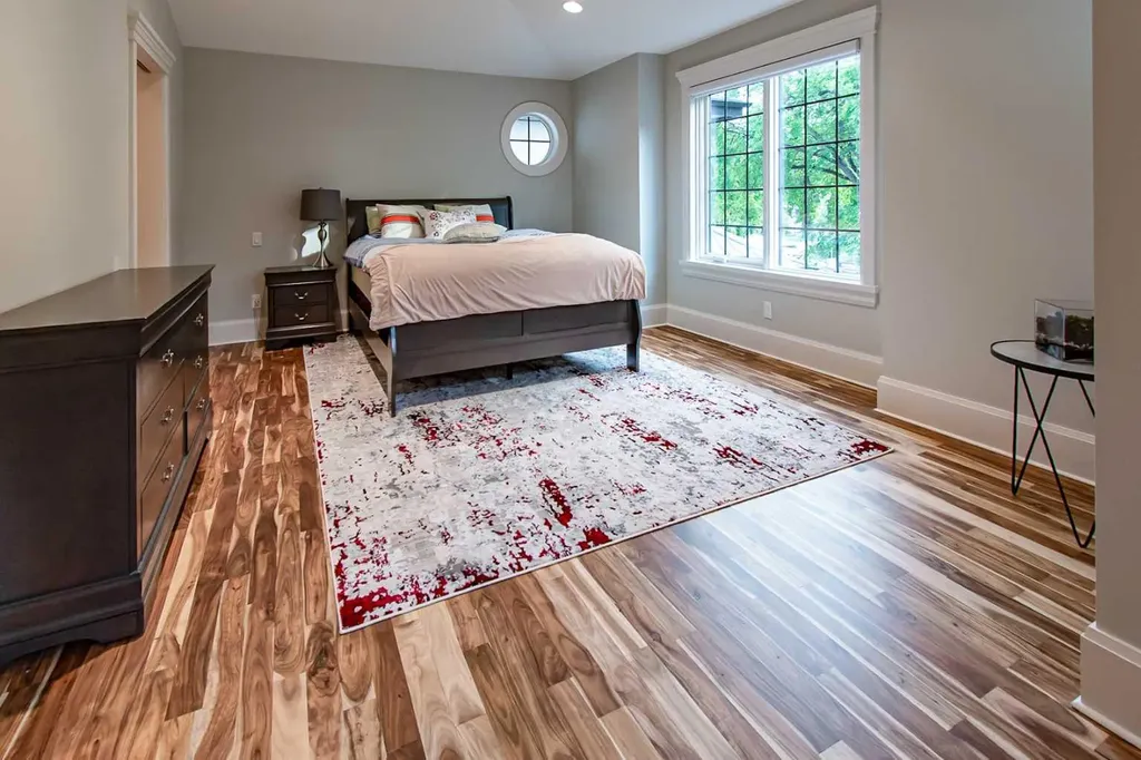1318 Windsor Street NW Calgary AB T2N 3X1