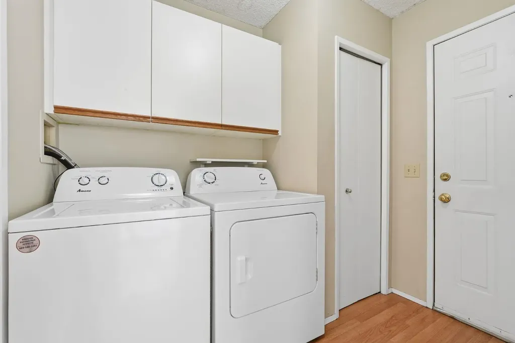 298 Costa Mesa Close NE Calgary AB T1Y 6W7