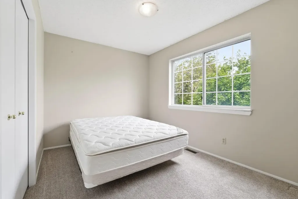 298 Costa Mesa Close NE Calgary AB T1Y 6W7