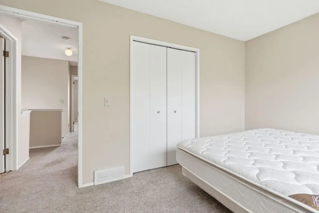 298 Costa Mesa Close NE Calgary AB T1Y 6W7