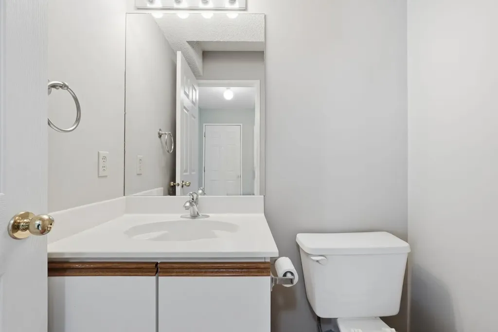 298 Costa Mesa Close NE Calgary AB T1Y 6W7