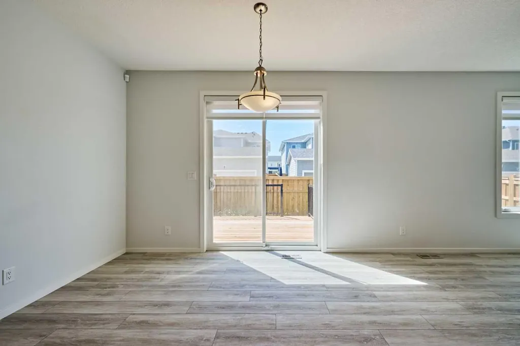 85 Yorkstone Heath SW Calgary AB T2X4S4