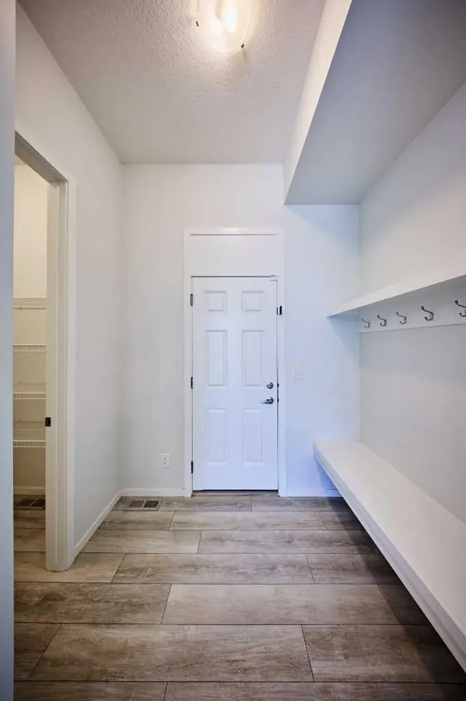 85 Yorkstone Heath SW Calgary AB T2X4S4
