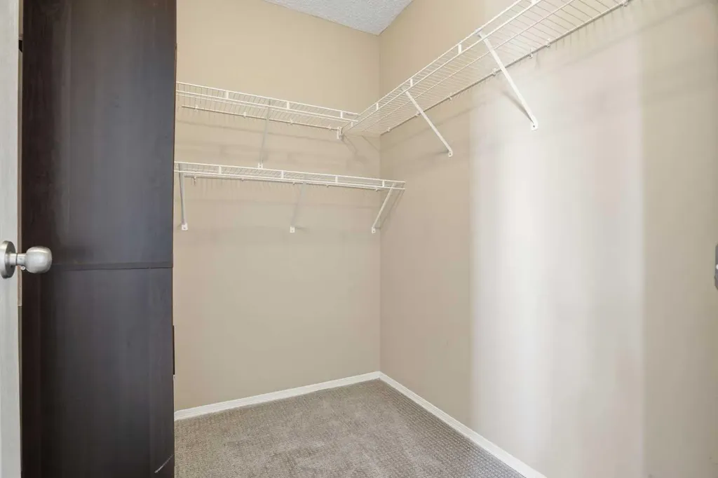 207 Sagewood Drive SW Airdrie AB T4B 3B3