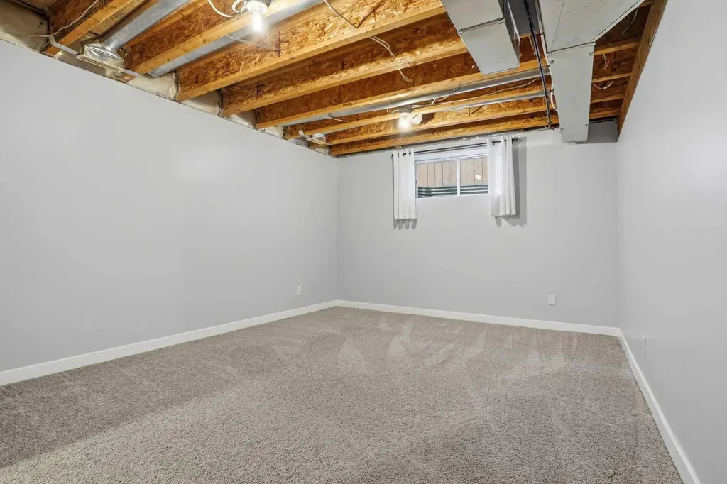 207 Sagewood Drive SW Airdrie AB T4B 3B3