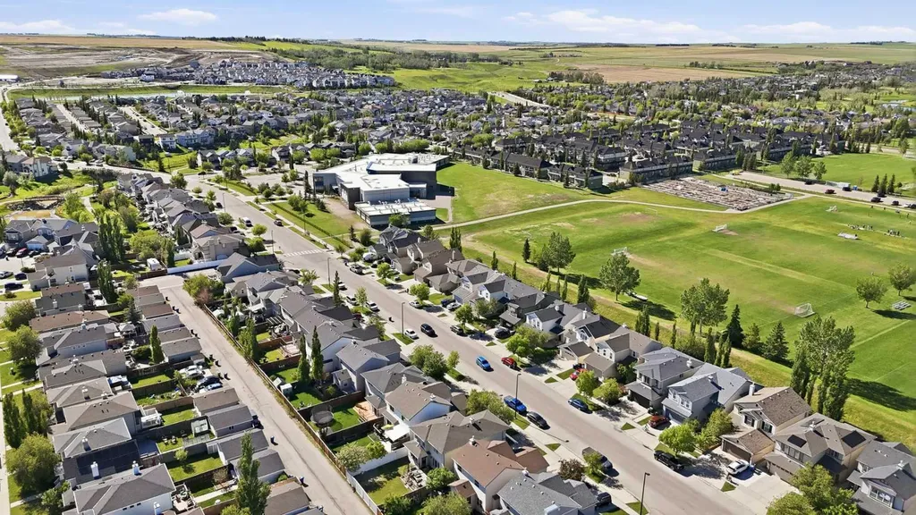 207 Sagewood Drive SW Airdrie AB T4B 3B3