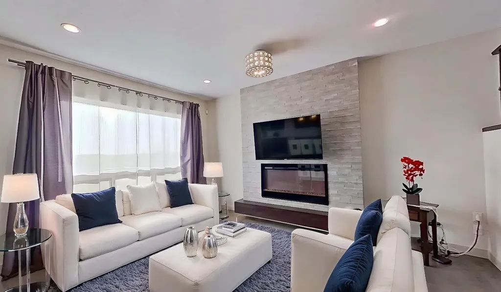 78 Cranarch View SE Calgary AB T3M2J3