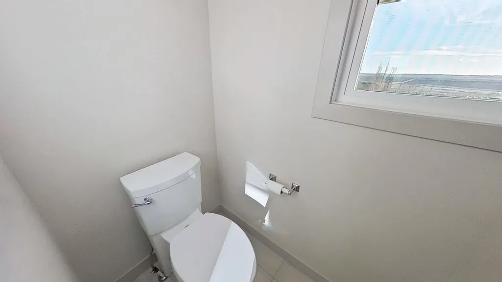 78 Cranarch View SE Calgary AB T3M2J3