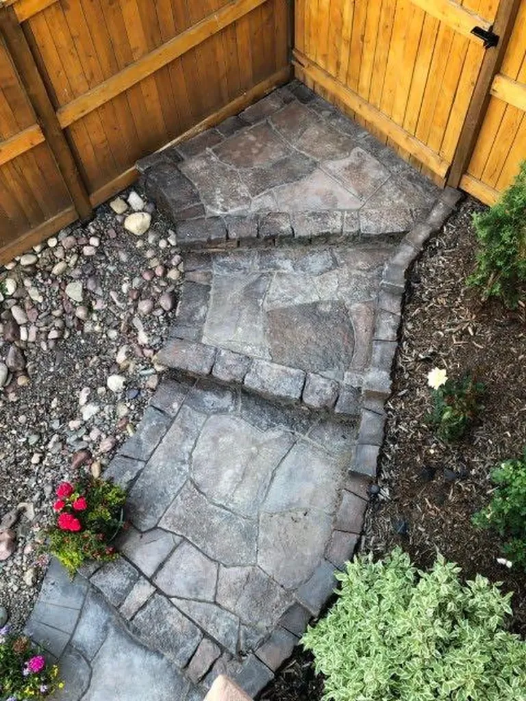 78 Cranarch View SE Calgary AB T3M2J3