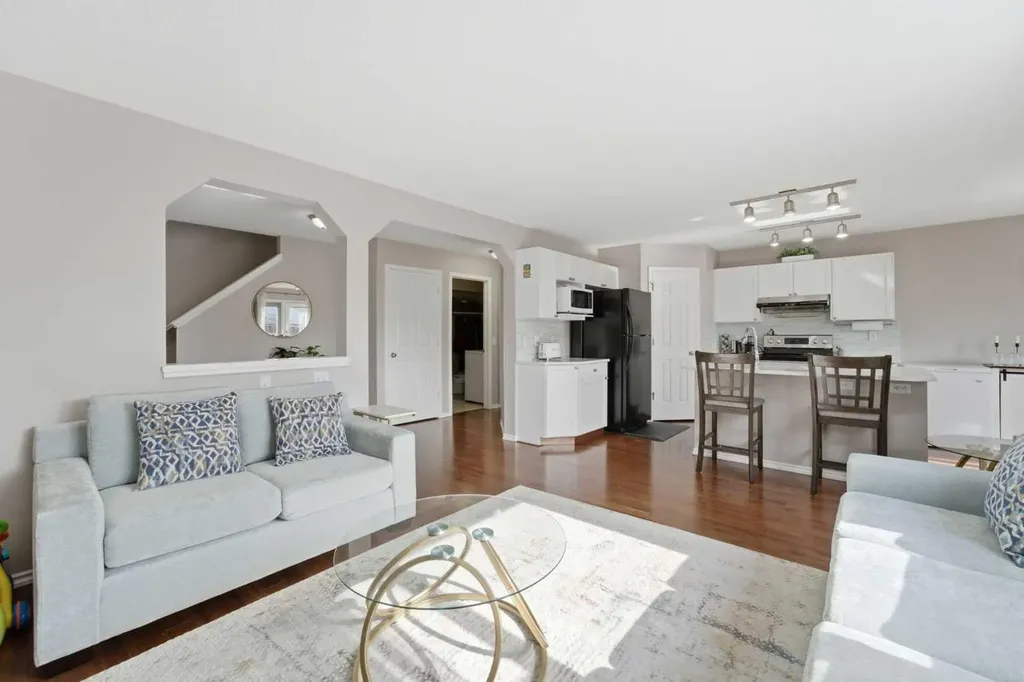 235 Citadel Meadow Bay NW Calgary AB T3G4Z4