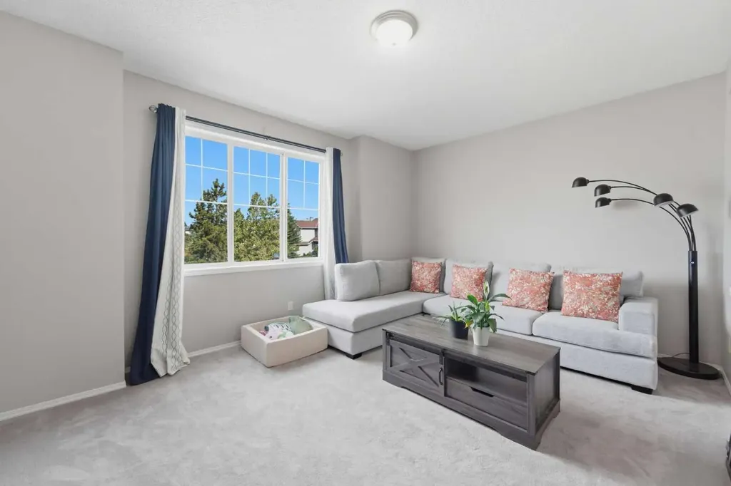 235 Citadel Meadow Bay NW Calgary AB T3G4Z4