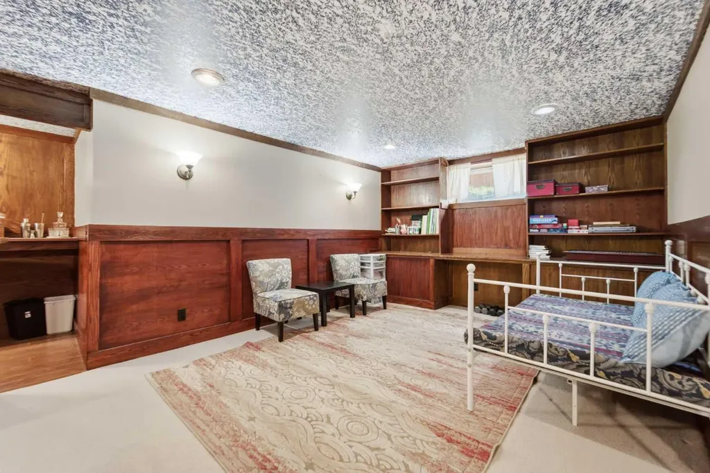 235 Citadel Meadow Bay NW Calgary AB T3G4Z4