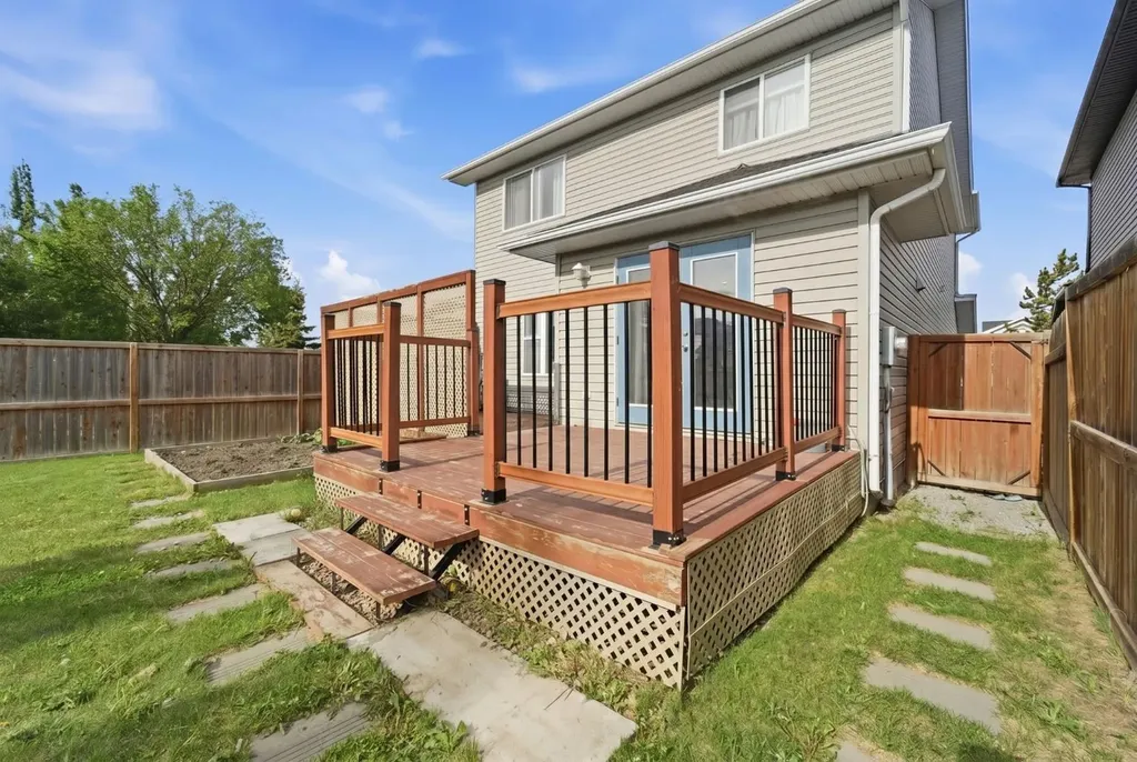 235 Citadel Meadow Bay NW Calgary AB T3G4Z4