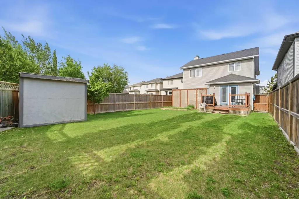 235 Citadel Meadow Bay NW Calgary AB T3G4Z4