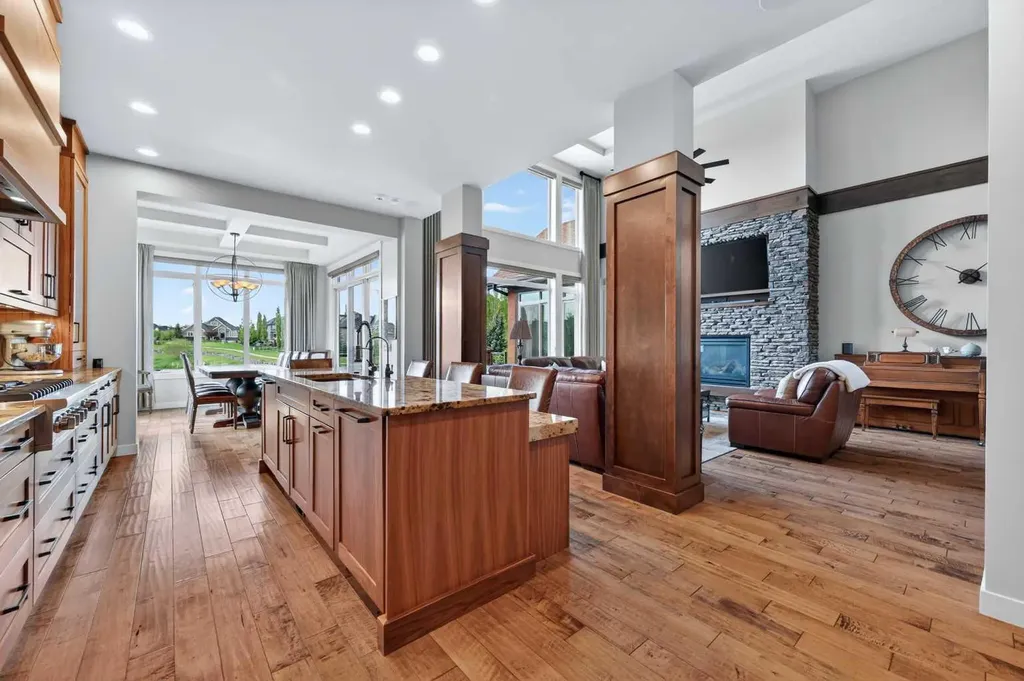 38 Whispering Springs Way Heritage Pointe AB T1S 4K4