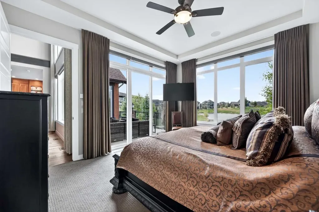 38 Whispering Springs Way Heritage Pointe AB T1S 4K4