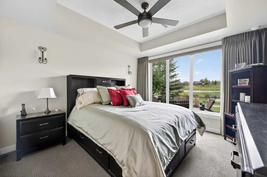 38 Whispering Springs Way Heritage Pointe AB T1S 4K4