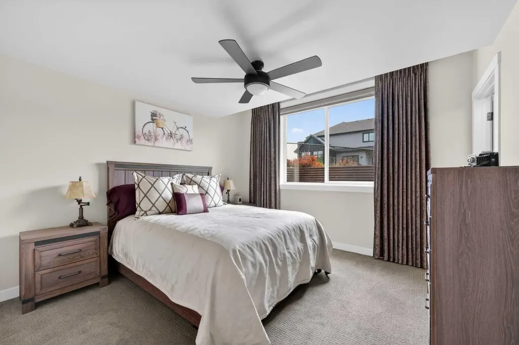 38 Whispering Springs Way Heritage Pointe AB T1S 4K4