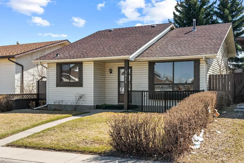 5811 Templehill Road NE Calgary AB T1Y 4C1