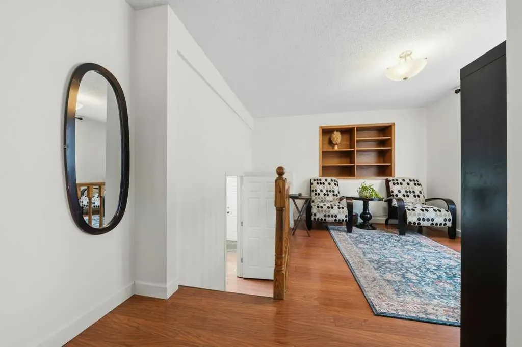112 Cedargrove Way SW Calgary AB T2W 4V2