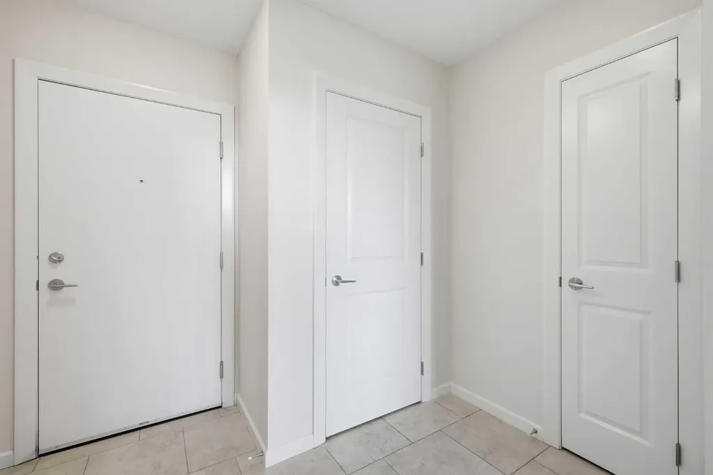 211 13 Avenue SE Calgary AB T2G 1E1