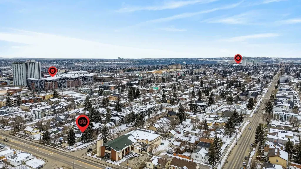 1107 19 Avenue NW Calgary AB T2M 1A1