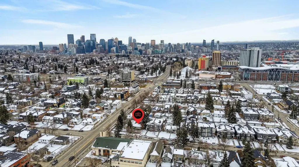 1107 19 Avenue NW Calgary AB T2M 1A1