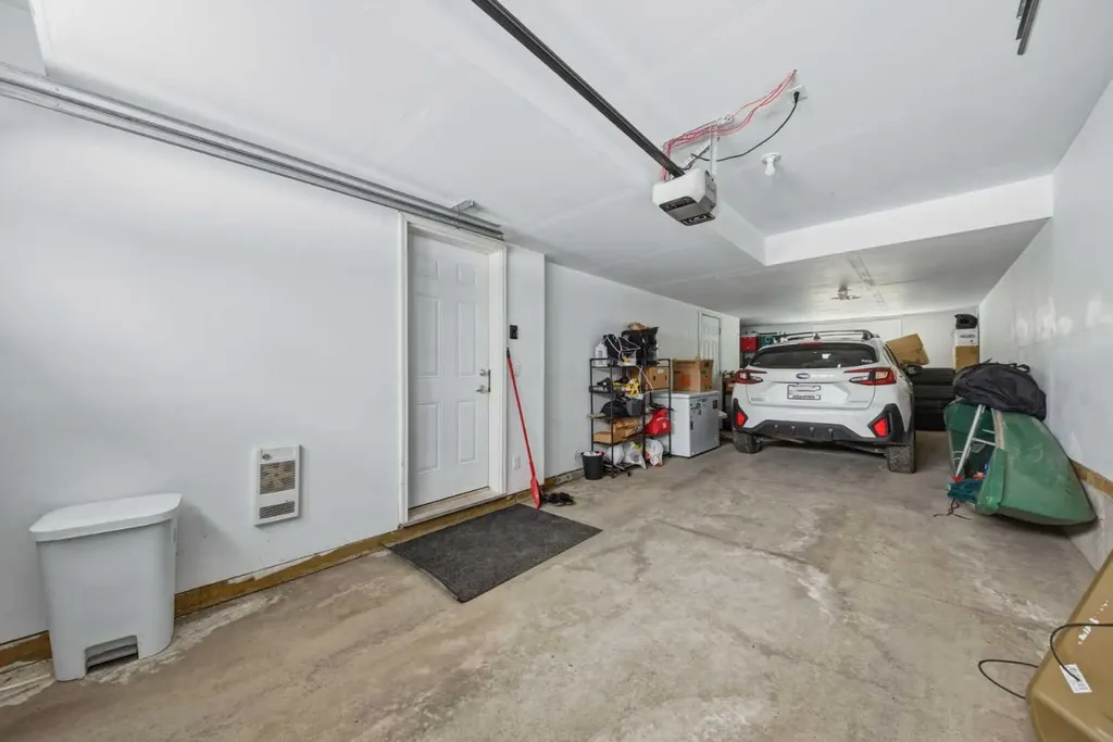 214 Nolanfield Villas NW Calgary AB T3R 0T9