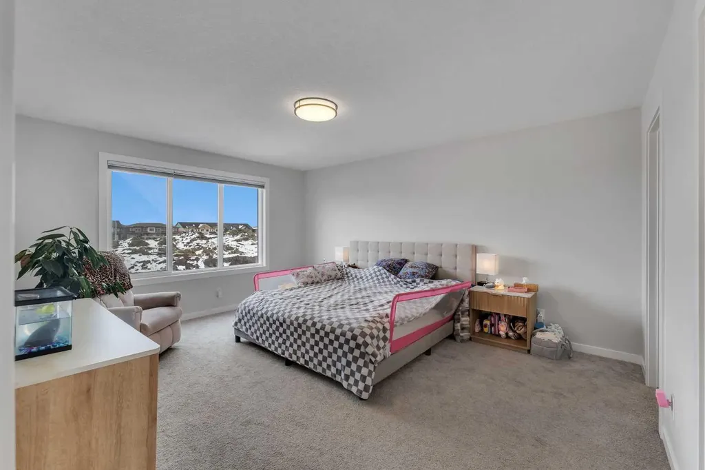 34 Belvedere Green SE Calgary AB T2A 7M5