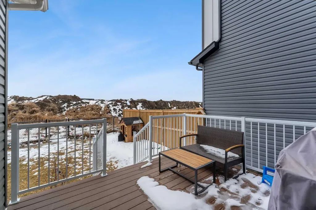 34 Belvedere Green SE Calgary AB T2A 7M5