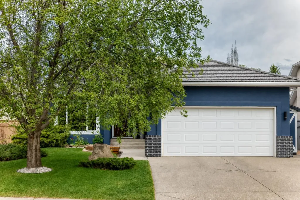 260 Westchester Way Chestermere AB T1X 1E2