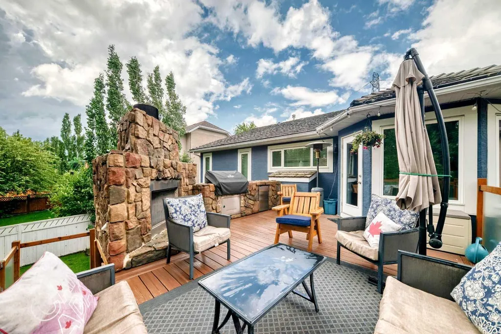 260 Westchester Way Chestermere AB T1X 1E2