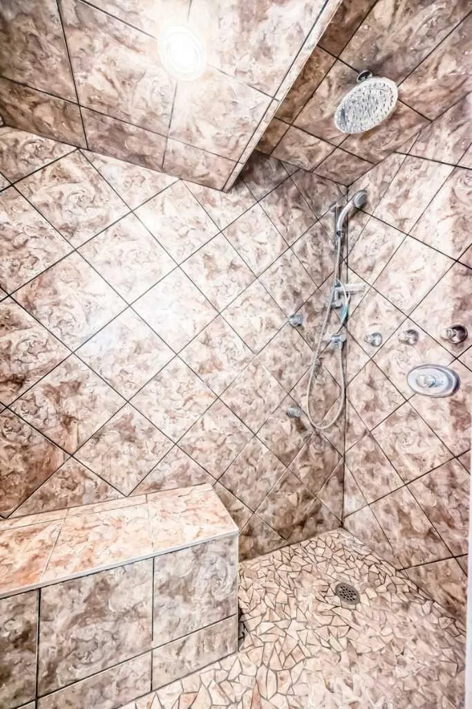 260 Westchester Way Chestermere AB T1X 1E2