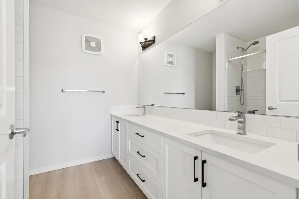 20295 Seton Way SE Calgary AB T3M 3X3