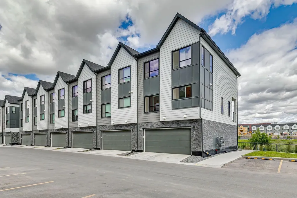 20295 Seton Way SE Calgary AB T3M 3X3