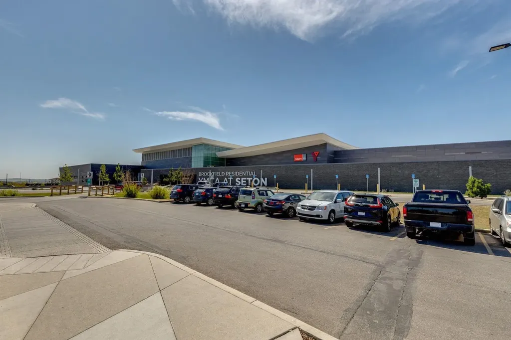 20295 Seton Way SE Calgary AB T3M 3X3