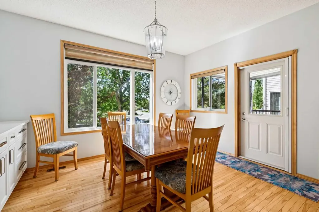 202 Crystal Green Place Okotoks AB T1S 2N4