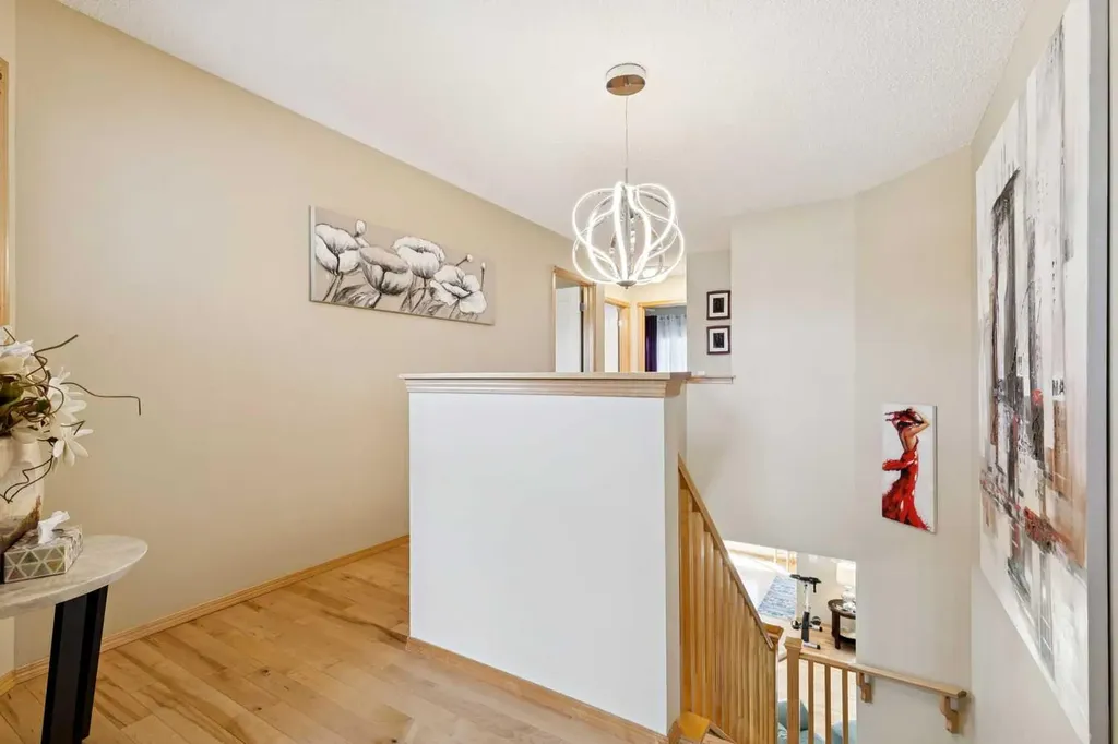 202 Crystal Green Place Okotoks AB T1S 2N4