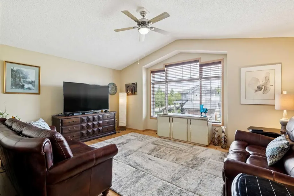 202 Crystal Green Place Okotoks AB T1S 2N4