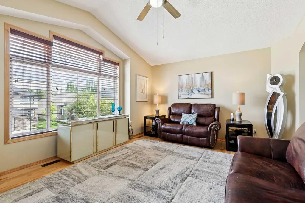 202 Crystal Green Place Okotoks AB T1S 2N4
