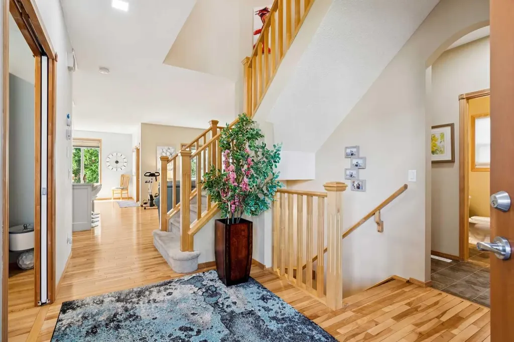 202 Crystal Green Place Okotoks AB T1S 2N4