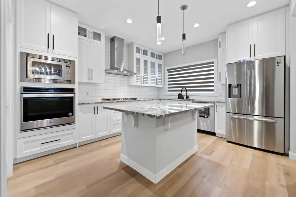 149 Corner Ridge Mews NE Calgary AB T3J 1X5