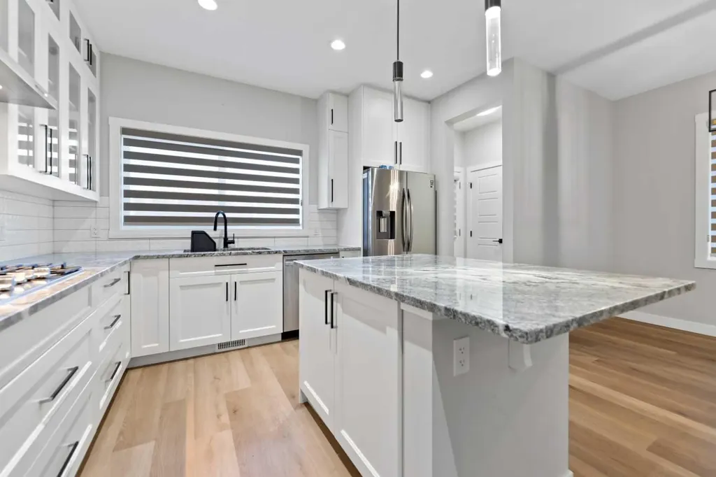 149 Corner Ridge Mews NE Calgary AB T3J 1X5