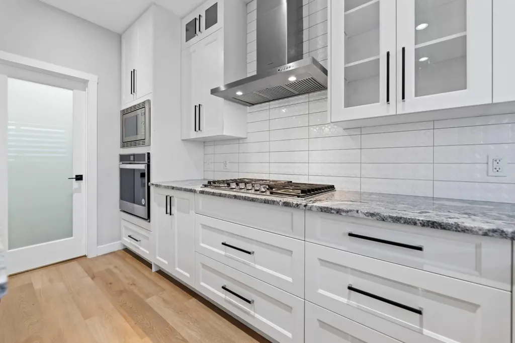 149 Corner Ridge Mews NE Calgary AB T3J 1X5